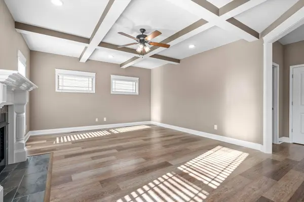 255 Crusaw Dr, Clarksville, TN 37043