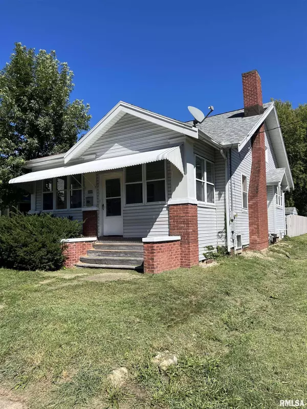 2400 N DELAWARE AVE, Peoria, IL 61603