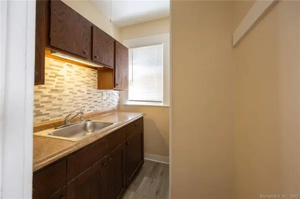 35 Young Street, New Haven, CT 06511