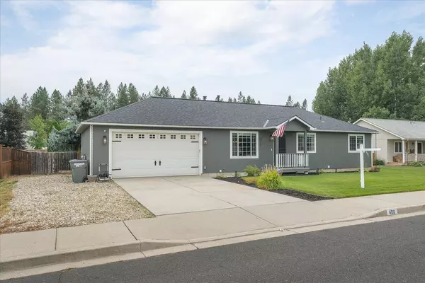 406 E Ballard Rd, Colbert, WA 99005