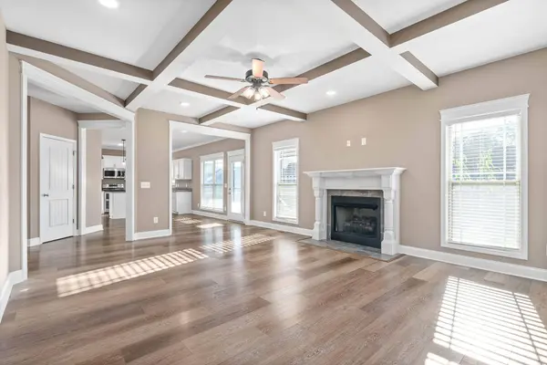 255 Crusaw Dr, Clarksville, TN 37043