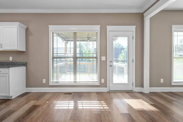 255 Crusaw Dr, Clarksville, TN 37043