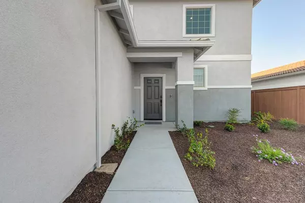 2017 Nokota WAY, Roseville, CA 95747