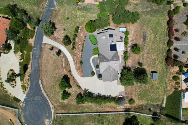 2234 Creekview Ln, Fallbrook, CA 92028