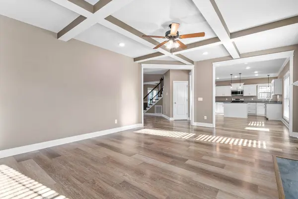 255 Crusaw Dr, Clarksville, TN 37043