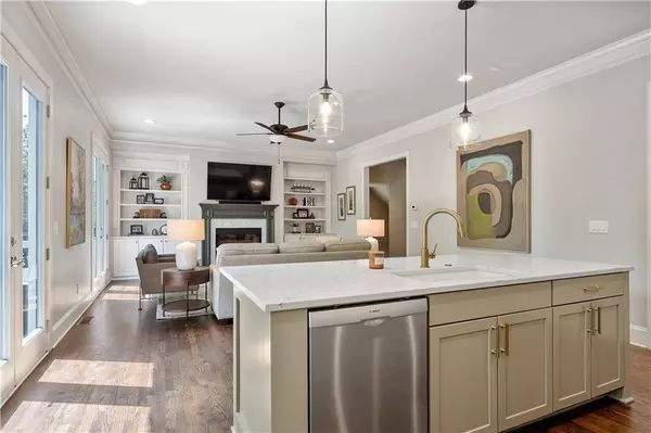 620 Willow Oak WAY, Roswell, GA 30076