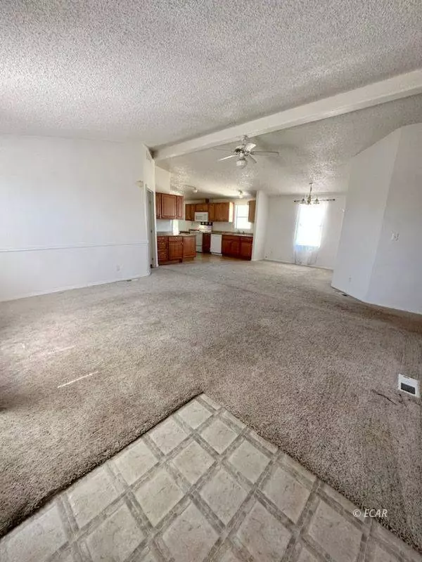 727 Hayland DR, Spring Creek, NV 89815