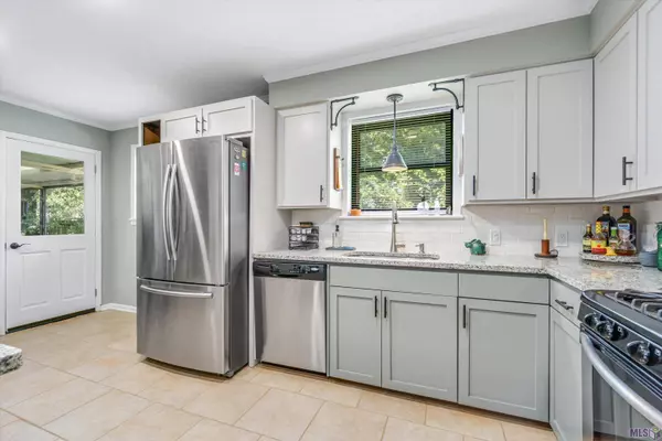 4616 COBB ST, Zachary, LA 70791