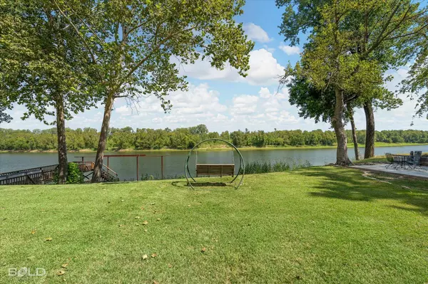 1254 Wells Island Road, Shreveport, LA 71107