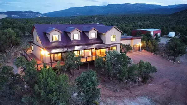 1020 W HILLTOP DRIVE, Teasdale, UT 84773