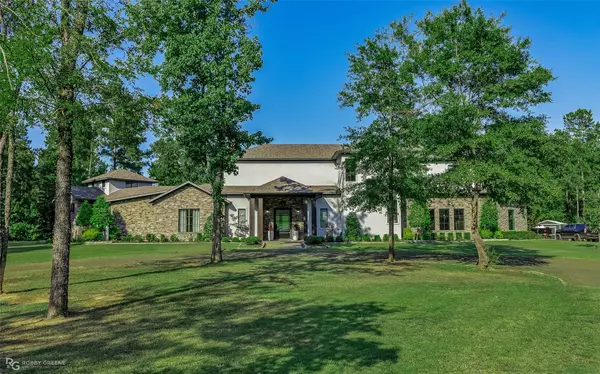 1729 Lovelot Private Drive, Frierson, LA 71027