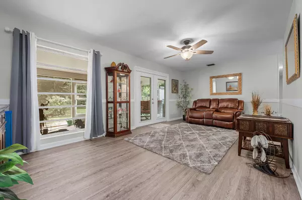 133 Judith Drive, Valparaiso, FL 32580