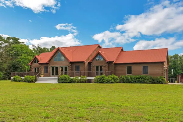 97 Carlisle Place Road, Leesburg, NJ 08327