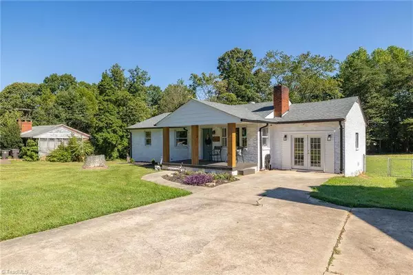 2617 Reynolds Park RD, Winston Salem, NC 27107