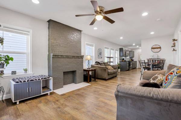 1305 Lockbourne Road, Columbus, OH 43206