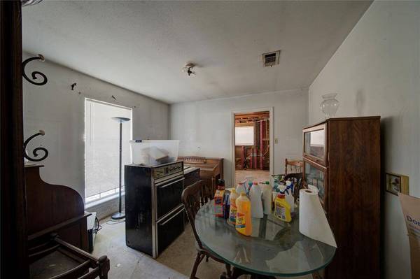 29526 W Hawthorne DR, Spring, TX 77386