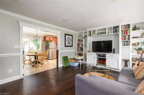 3 Oak Meadow LN, Thomasville, NC 27360