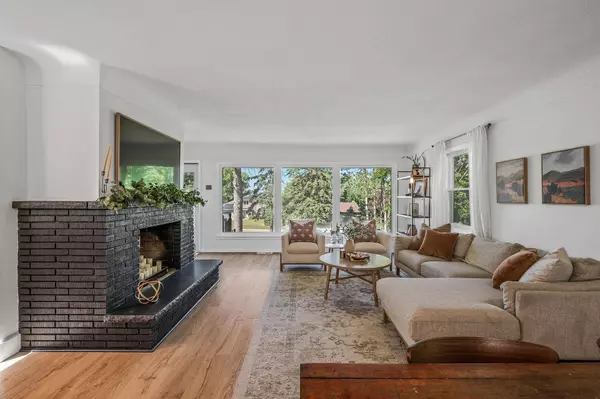 4447 Victoria ST N, Shoreview, MN 55126