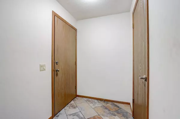 1414 Wheeler Road #F, Madison, WI 53704