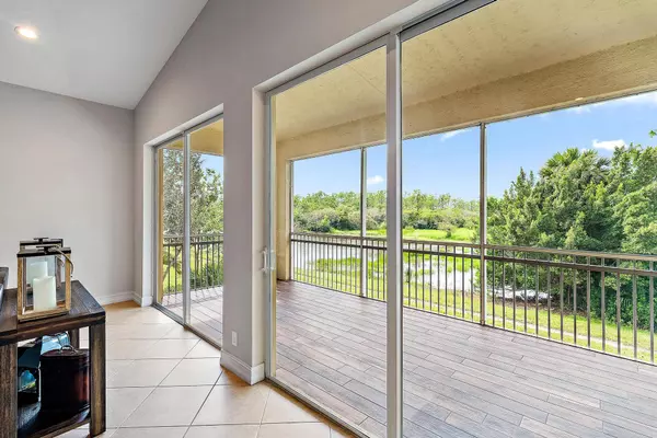 10370 Orchid Reserve DR, West Palm Beach, FL 33412