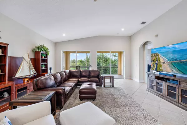 10370 Orchid Reserve DR, West Palm Beach, FL 33412