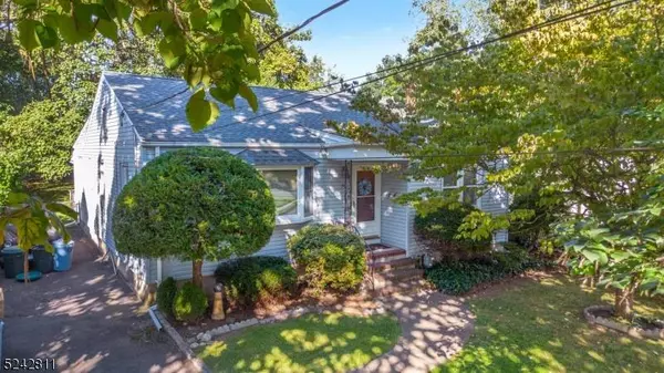 34 Princeton St, Clifton City, NJ 07014