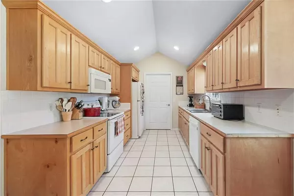 519 S 15th Street, Rogers, AR 72758