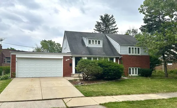 18453 Clyde Road, Homewood, IL 60430