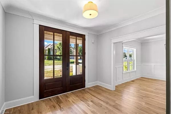 223 Fearrington DR, Kernersville, NC 27284