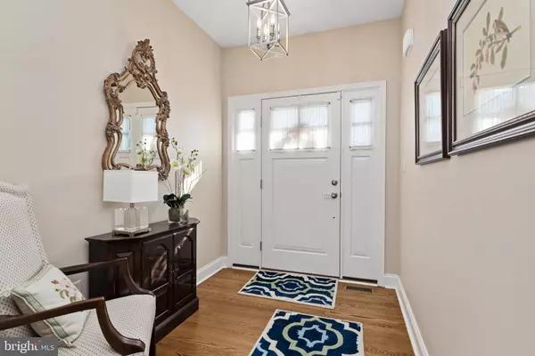 6120 RIVENDALE CT, Mechanicsburg, PA 17050