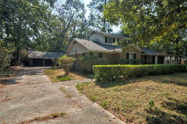 29526 W Hawthorne DR, Spring, TX 77386