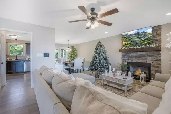 212 Sambar Dr, Clarksville, TN 37040