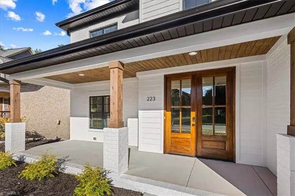 223 Fearrington DR, Kernersville, NC 27284