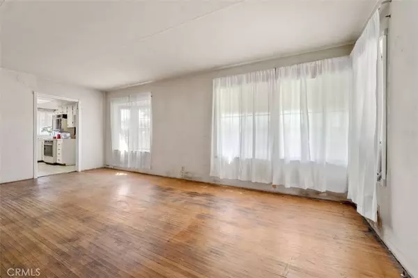 6112 Homewood AVE, Buena Park, CA 90621