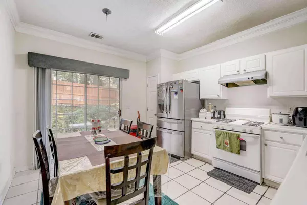 3025 Oxwell DR, Duluth, GA 30096