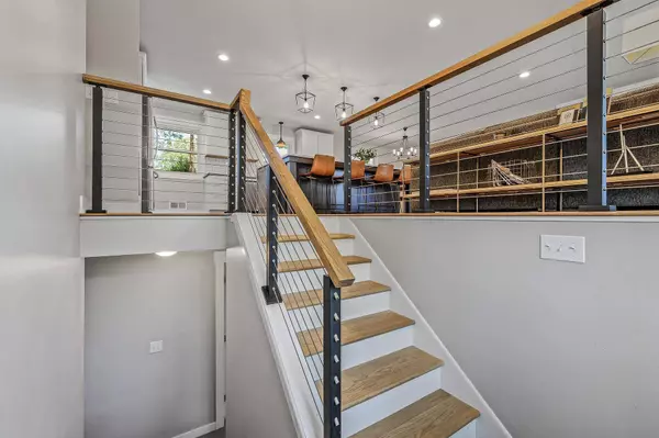 4916 Lantana LN, Edina, MN 55435