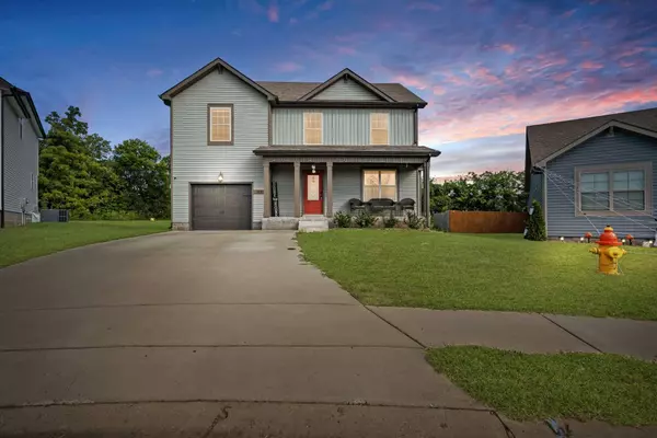 212 Sambar Dr, Clarksville, TN 37040