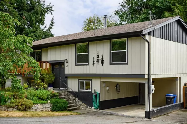 3088 Shamrock Pl, Nanaimo, BC V9T 2Z6