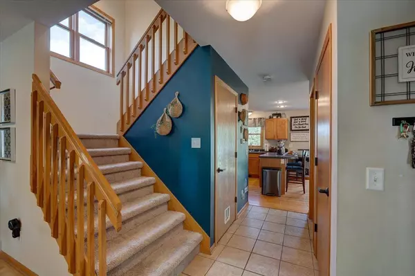 1118 Gas Light Drive, Sun Prairie, WI 53590