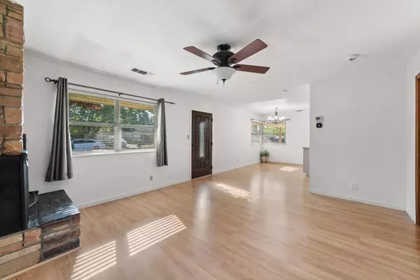 1217 Greenhills RD, Sacramento, CA 95864