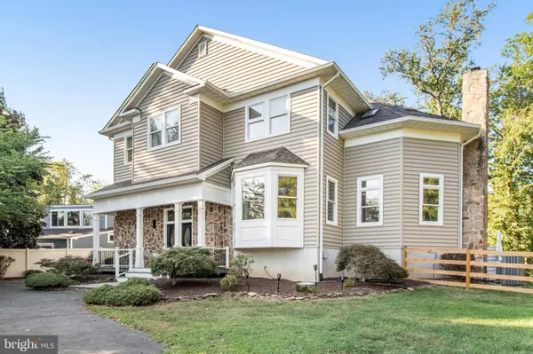 19451 YOUNGS CLIFF RD, Sterling, VA 20165