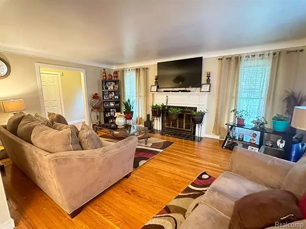 5914 Bluehill Street, Detroit, MI 48224