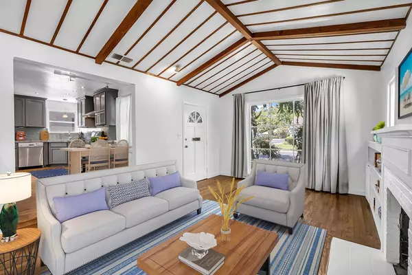 1221 48th ST, Sacramento, CA 95819