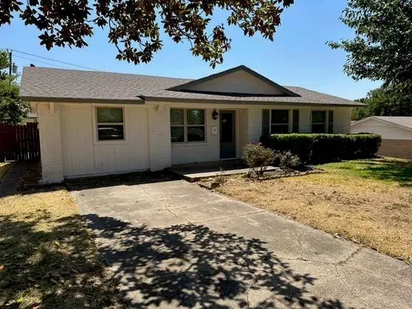 2324 Rose Marie Drive, Mesquite, TX 75149