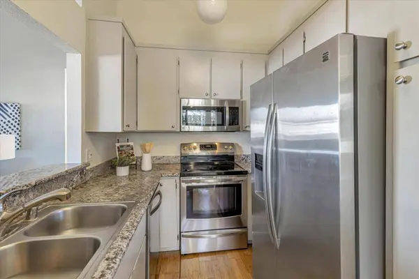 1421 Alma LOOP, San Jose, CA 95125