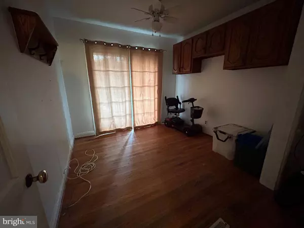 201 E PARK PL, Newark, DE 19711