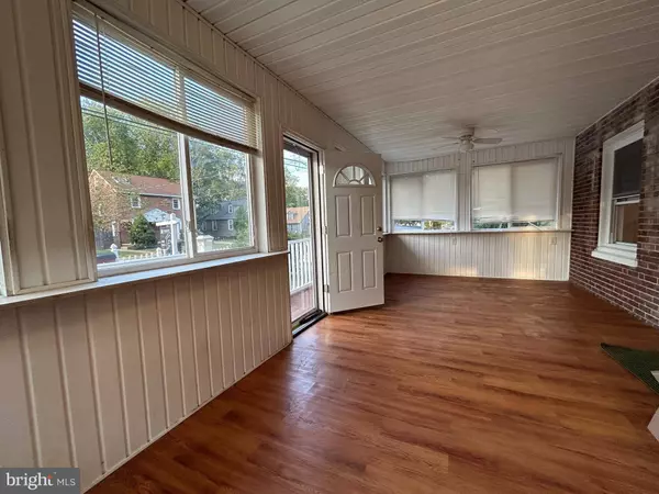 201 E PARK PL, Newark, DE 19711