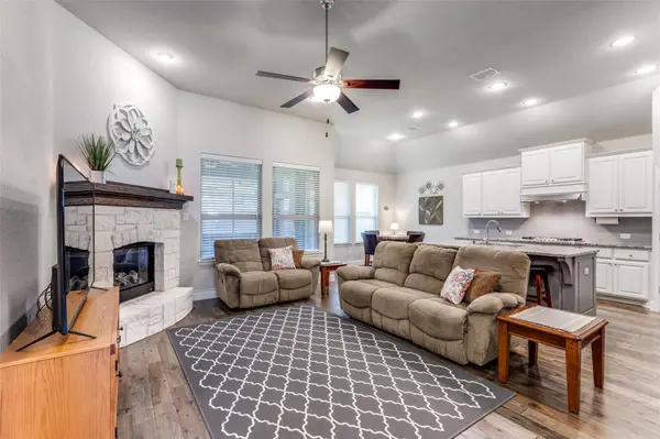 8009 Deep Water Cove, Mckinney, TX 75071