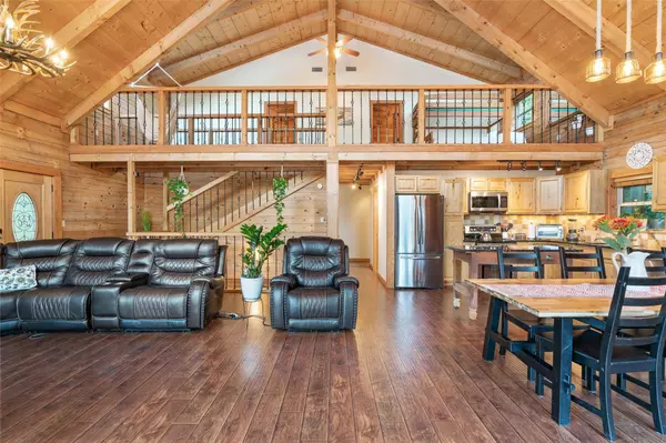 135 King Larry Court, Scroggins, TX 75480