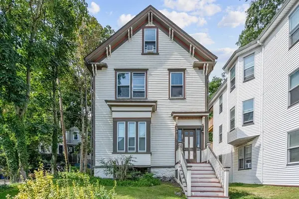 269 Lamartine St, Boston, MA 02130